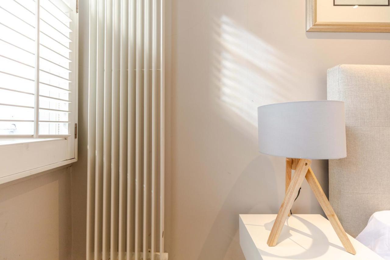 ロンドンKensington Garden Flatアパートメント エクステリア 写真
